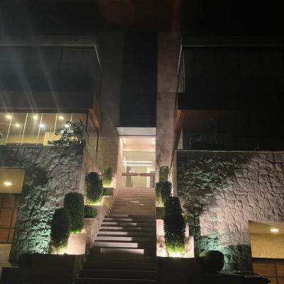 317452189 639808294512108 6958743800279189511 N