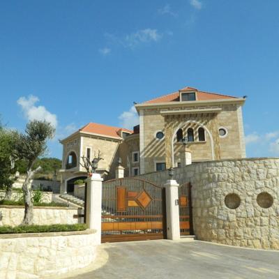 Batroun Chaalan Residence